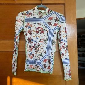 Wilfred Turtleneck Skin Tight Size XS